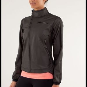 Lululemon Run:Reflective Jacket